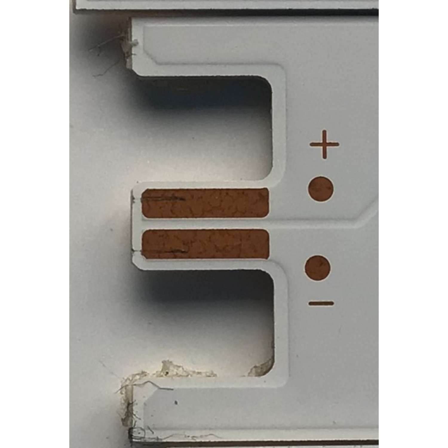 KIT DE LED'S PARA TV VIZIO (INCOMPLETO SOLO 8 PIEZAS) / NUMERO DE PARTE IC-C-HWX43D496R / IC-C-HWX43D496L / 05638022006132EFFH5 / F105N6R(P39)F-N02 / Y15E43 / PANEL T430HVN01.0 / MODELOS D43-D2 / E43-C2 / NOTA IMPORTANTE:KIT CONSTA DE 10 PIEZAS EN TOTAL - Imagen 2